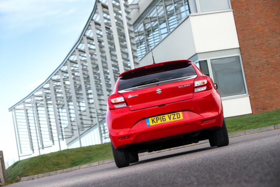  Suzuki Baleno 2016 года  (UK) (фото 6 из 88)